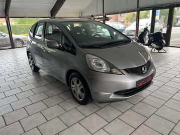 honda jazz 1.4 i /AUTOMAAT/65000 km/CAR PASS/garantie beschikbaar voor biedingen