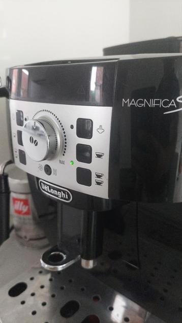 Machine à café Delonghi Magnifica S avec garantie ! 