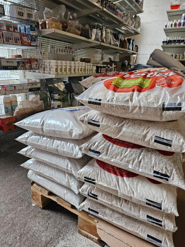 Prestige Schelpenzand Kristal - Wit 25kg in voorraad, Dieren en Toebehoren, Vogels | Toebehoren, Ophalen