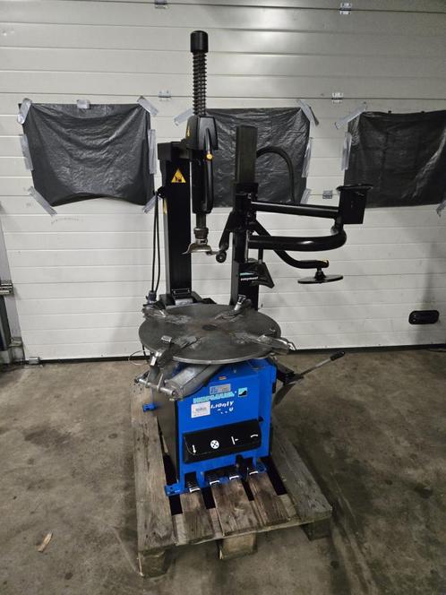 Hofmann monty banden demonteer apparaat / banden machine, Auto diversen, Autogereedschap, Zo goed als nieuw, Ophalen of Verzenden