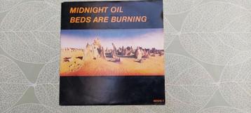 Vinyl single: Midnight Oil - Beds are burning (zie foto's) beschikbaar voor biedingen