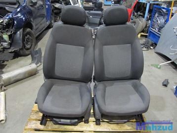 OPEL CORSA D compleet 3 deurs interieur stof zwart beschikbaar voor biedingen