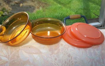 Tupperware: set van 2 kaneelkleurige kopjes beschikbaar voor biedingen