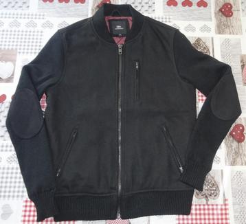 S small blouson veste manteau noir en très bon état