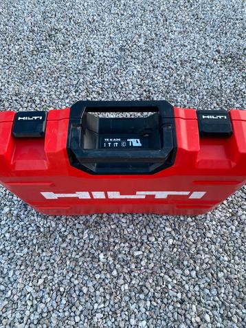 Te koop: Lege Hilti koffer beschikbaar voor biedingen