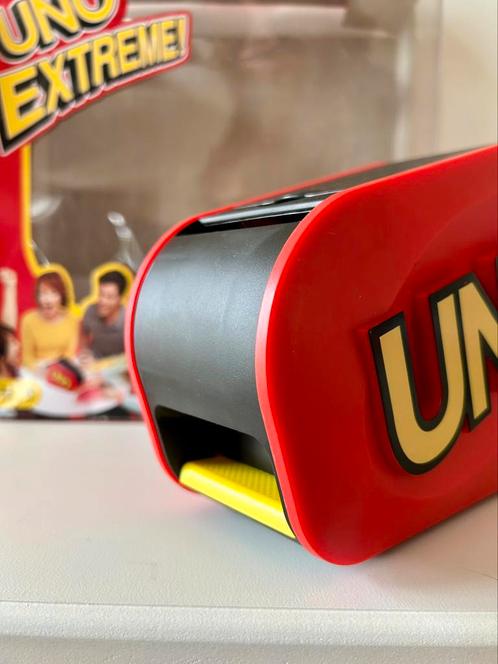 Uno Extreme met kaartlanceerder, Hobby en Vrije tijd, Gezelschapsspellen | Kaartspellen, Nieuw, Ophalen of Verzenden