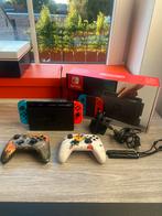 Nintendo switch + 2 controllers, Games en Spelcomputers, Ophalen of Verzenden, Gebruikt, Met 2 controllers