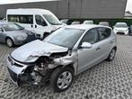 HYUNDAI - 2010 - I30 - Personenauto, Auto's, Gebruikt, Overige brandstoffen, Bedrijf, Handgeschakeld