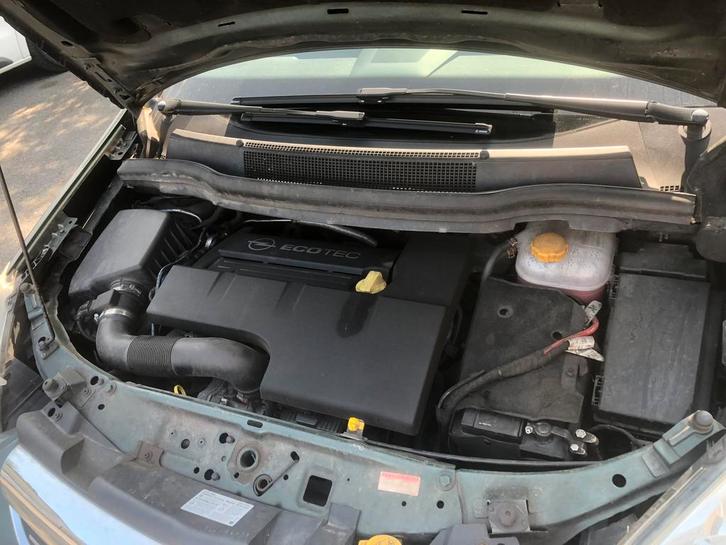 Zafira 2.2, Auto's, Opel, Bedrijf, Zafira, Benzine, 5 deurs, Handgeschakeld, Groen, Grijs, Stof, Voorwielaandrijving, Ophalen