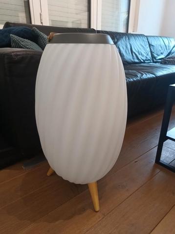 Design lamp + box beschikbaar voor biedingen