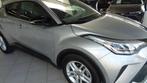Toyota C-HR ENTER + GPS (bj 2023, automaat), Auto's, Automaat, Stof, 4 cilinders, 5 zetels