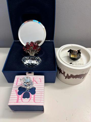Swarovski Setje met Rode Rozen beschikbaar voor biedingen