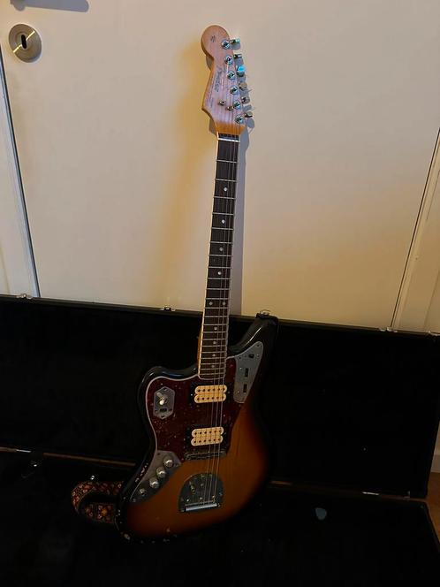 Fender Jaguar Road Worn Kurt Cobain (2011) gaucher, Musique & Instruments, Instruments à corde | Guitares | Électriques, Comme neuf