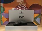 Presse papier métal Porsche 911 type 991, Enlèvement ou Envoi, Neuf, Voitures