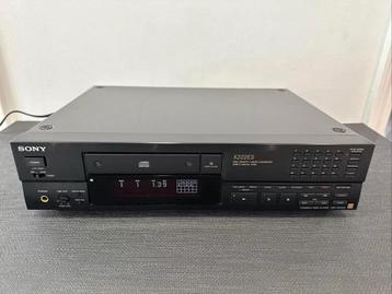 Sony x222 es  beschikbaar voor biedingen
