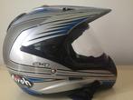 Helm moto Airoh