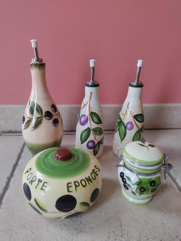 Lot de pots à épices motif provençal beschikbaar voor biedingen