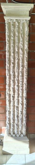 Decoratieve natuurstenen zuil / pilaster – klassieke ornamen, Ophalen, Zo goed als nieuw