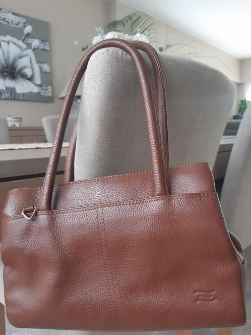 Handtas CRINKLES, Handtassen en Accessoires, Tassen | Damestassen, Zo goed als nieuw, Handtas, Bruin, Ophalen of Verzenden