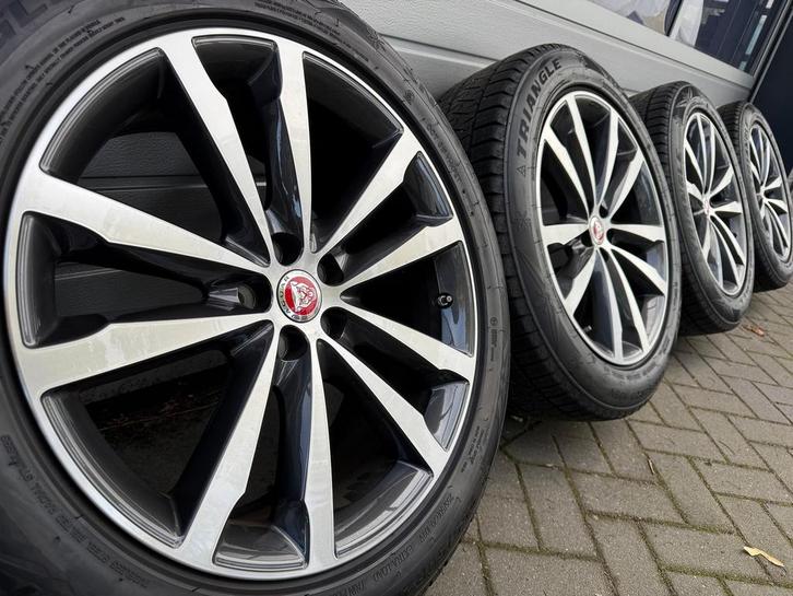 20 inch Orig Jaguar F Pace E Pace I Pace velgen winterbanden, Auto-onderdelen, Banden en Velgen, Banden en Velgen, Winterbanden
