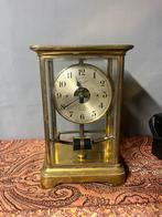 Antieke elektrische glaspendule Bulle-Clock, Ophalen