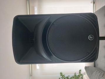 2x Mackie srm450 + hoezen  + XLR kabels beschikbaar voor biedingen