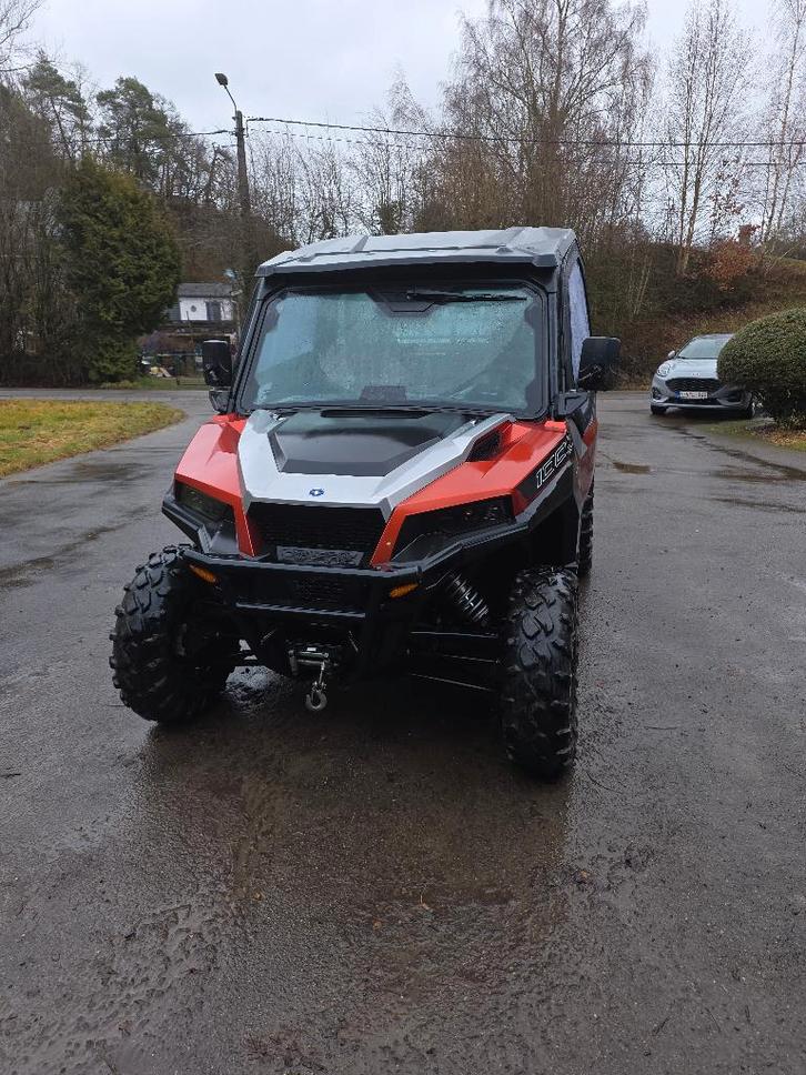 POLARIS GENERAL 1000, Motos, Quads & Trikes, 12 à 35 kW, 2 cylindres, Enlèvement