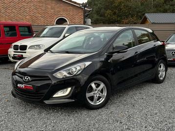 Hyundai i30 1.6 Diesel 5 Deurs 1Ste Eigenaar Airco CruiseC B beschikbaar voor biedingen