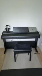 Roland RP107 met stoel en hoofdtelefoon, Ophalen, Nieuw, Zwart, Piano