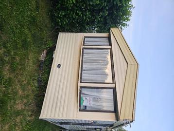 Bonjou  a vendre  caravane