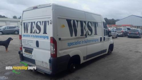 Trekhaak van een Peugeot Boxer, Auto-onderdelen, Ophanging en Onderstel, Peugeot, Gebruikt, 3 maanden garantie