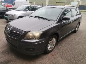 Toyota Avensis D-4D Export  Airco beschikbaar voor biedingen