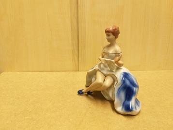 Marquise (fijn porselein)  beschikbaar voor biedingen