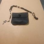 Vintage rozenkrans met zwart glas & lederen etui, Ophalen, Gebruikt, Sieraad, Christendom | Katholiek