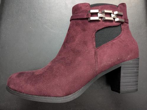 Chaussures femme taille 40 pas portée, Kleding | Dames, Schoenen, Nieuw, Lage of Enkellaarzen, Ophalen