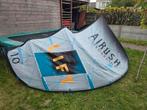 Airush Lift Team (v3) 2025 10m², Watersport en Boten, Kitesurfen, Ophalen of Verzenden, Zo goed als nieuw, Kite