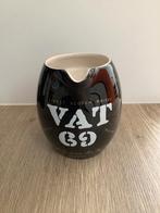 Pichet cruche VAT 69 scotch whisky vintage, Antiquités & Art, Enlèvement ou Envoi