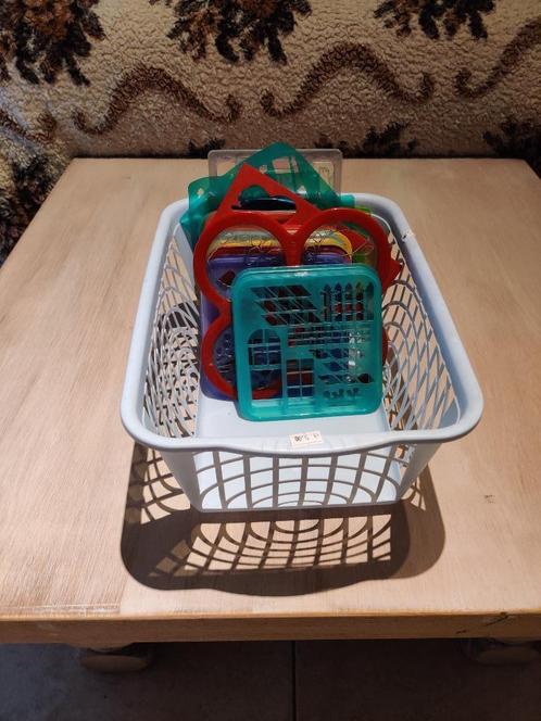 Kleurrijke Sjablonenset voor Kinderen, Boeken, Hobby en Vrije tijd, Zo goed als nieuw, Tekenen en Schilderen, Ophalen