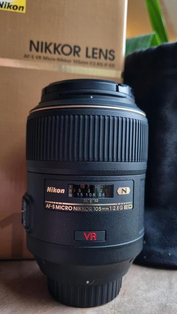 AF-S Nikkor 105mm f/2.8 VR micro