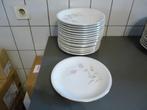 set van 16 platte borden, dia. 24 cm - gouden rand, Antiek en Kunst, Ophalen