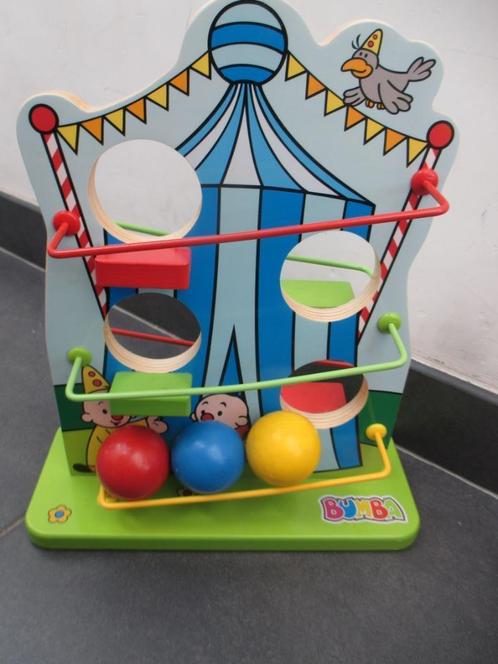 Bumba Houten ballenbaan - circusbaan met 3 ballen - 1-3 jaar, Kinderen en Baby's, Speelgoed | Houten speelgoed, Zo goed als nieuw