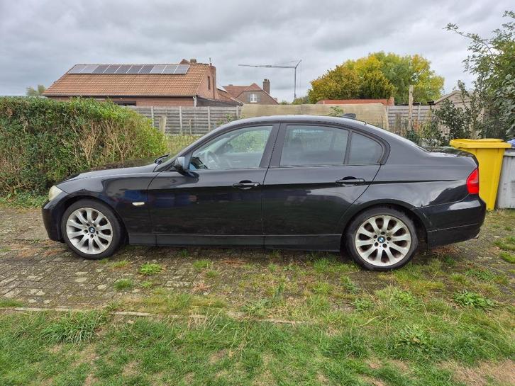Bmw 320d e90 van 2009, Auto's, BMW, Particulier, 3 Reeks, ABS, Airbags, Airconditioning, Alarm, Bluetooth, Boordcomputer, Centrale vergrendeling