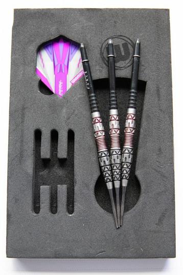 Simon Whitlock 24g Special Edition Darts – Met Nano punt disponible aux enchères