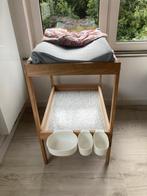 Verzorgingstafel Ikea - 10 EUR, Kinderen en Baby's, Badjes en Verzorging, Ophalen, Gebruikt, Standaard