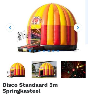 Laatste Disco pringkasteel en staantafels met stoelen beschikbaar voor biedingen