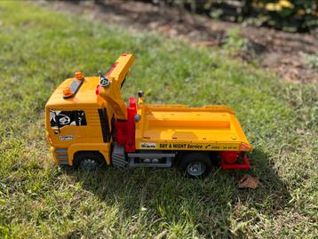 Bruder takelwagen beschikbaar voor biedingen