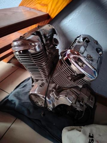 Honda shadow vt600 blok en carburateur  beschikbaar voor biedingen