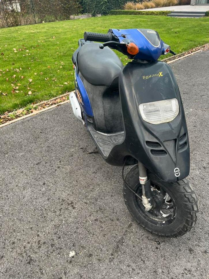 Piaggio typhoon 50cc A klasse, Fietsen en Brommers, Scooters | Piaggio, Zo goed als nieuw, Ophalen
