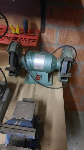 Slijpmolen Ferm  beschikbaar voor biedingen