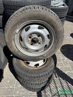 Ford Fiesta Winterbandenset Firestone 155-70-13 71T 4 x 108, Auto-onderdelen, Banden en Velgen, Gebruikt, 155 mm, 13 inch, Banden en Velgen